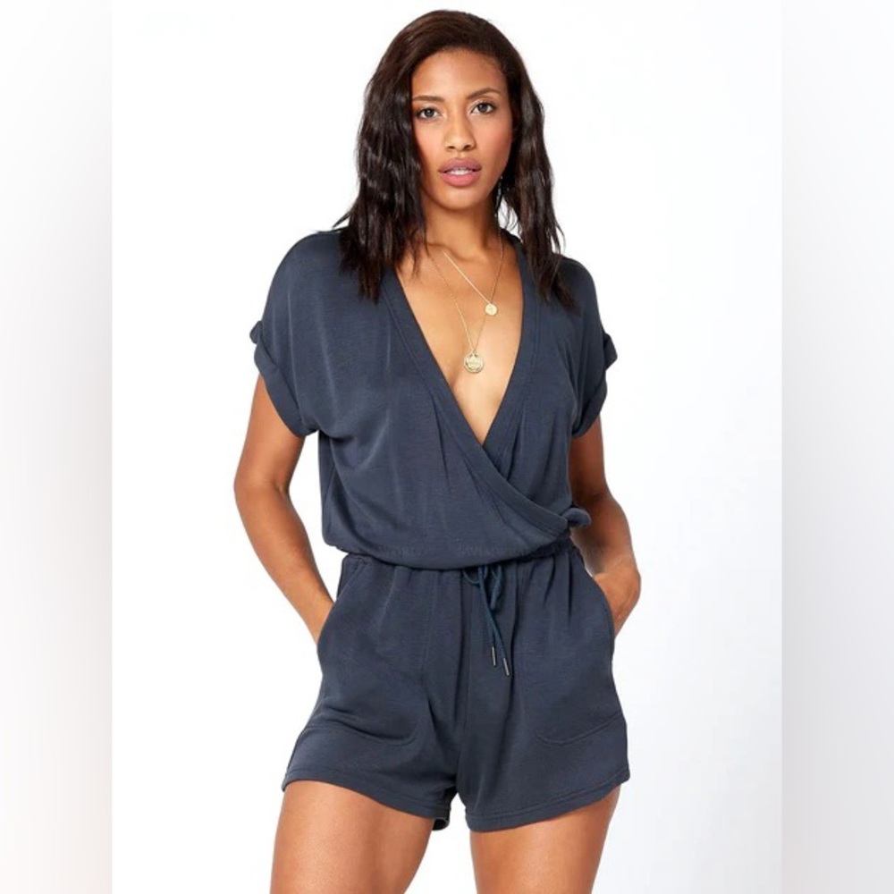 L*SPACE NWT GREAT ESCAPE ROMPER